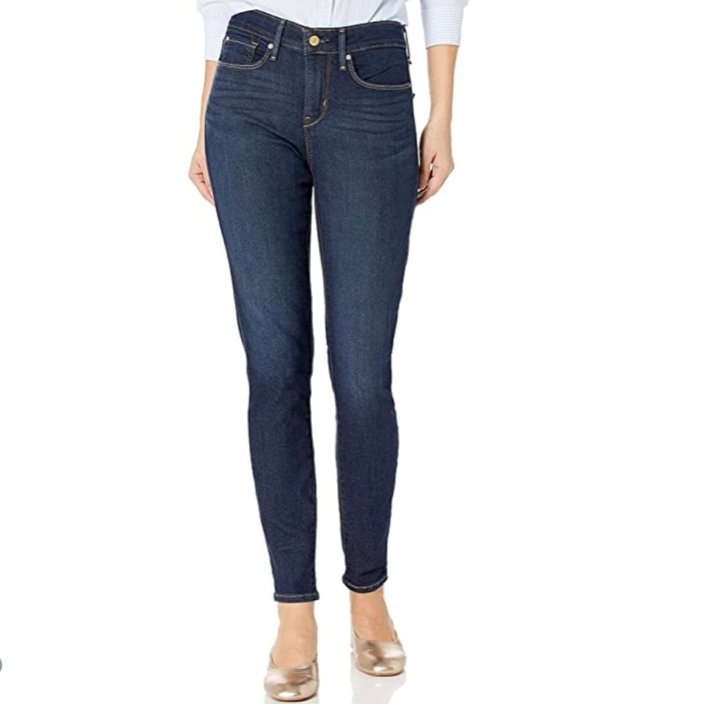 Levi skinny stretch shaping jeans